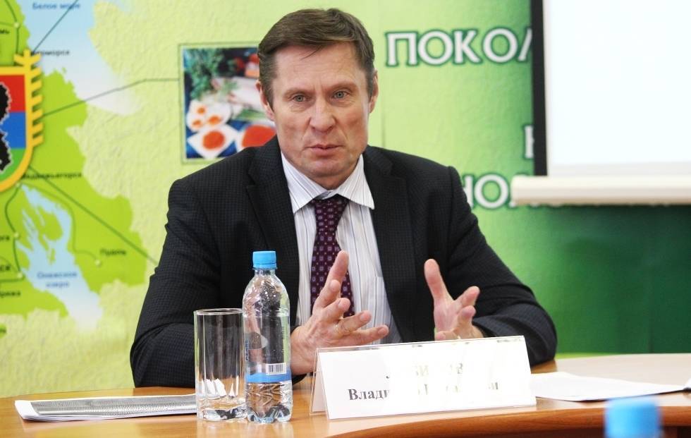 Министр Лабинов не стал возвращать сырье ОМК и «Славмо» после совещания в Ильинском