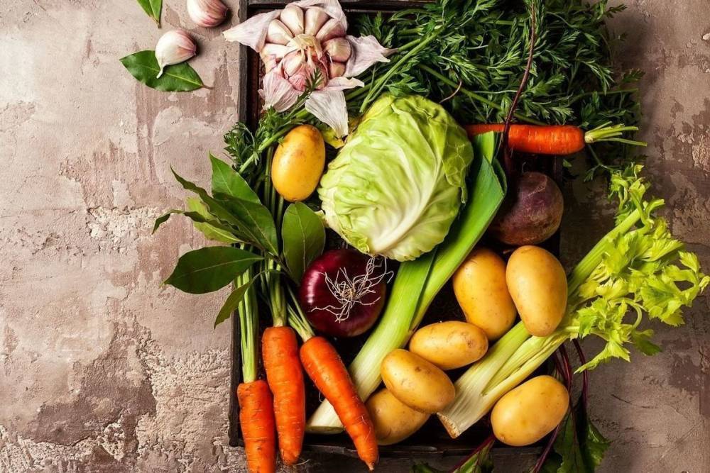 За овощи и фрукты к Новому году петербуржцы заплатят больше обычного