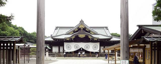 Премьер Японии Кисида сделал подношение синтоистскому храму Ясукуни