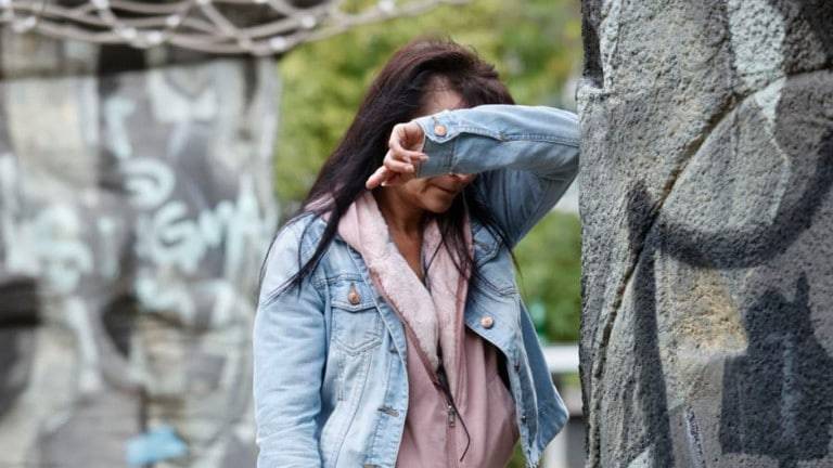 Опасный чат: жительница Берлина потеряла €14 000 после флирта с солдатом ВМС США