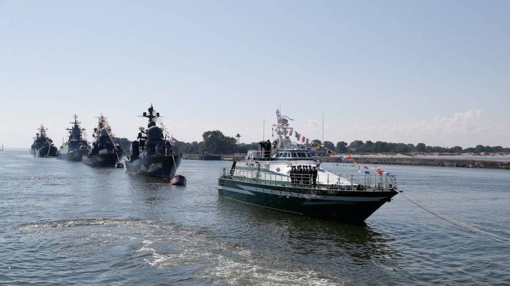 ВМФ России проводит испытания подводных беспилотников