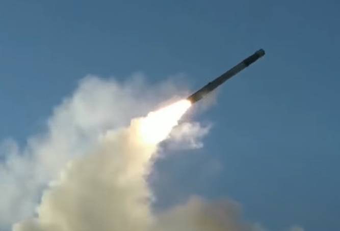 Российская противокорабельная ракета «Оникс» сможет уничтожать цели на земле