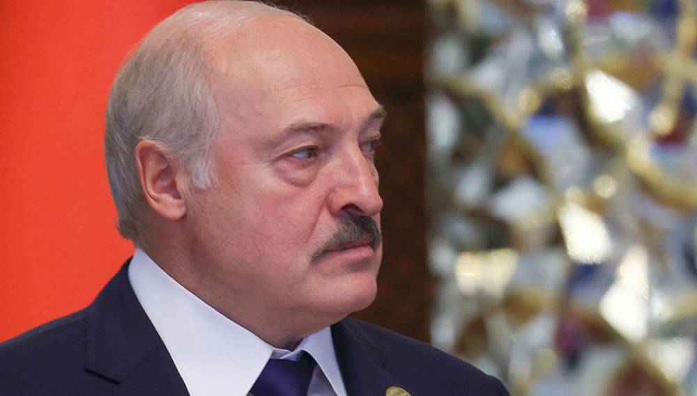 Лукашенко рассказал, когда в Беларуси может произойти попытка революции (видео)