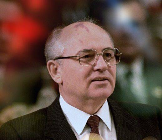 Что на самом деле хотел сделать Горбачёв, когда начал Перестройку - Русская семеркаРусская семерка