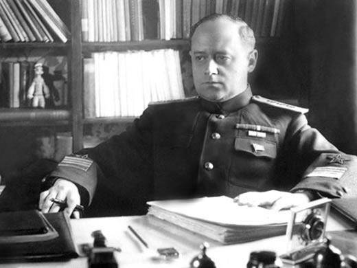 Зачем раненый адмирал Исаков просил Сталина назвать в свою честь эсминец - Русская семеркаРусская семерка