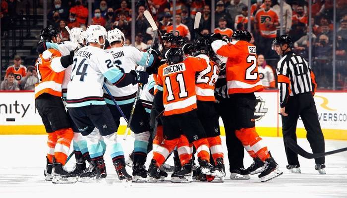 НХЛ: Филадельфия разгромила Сиэтл, минимальные победы Рейнджерс и Анахайма