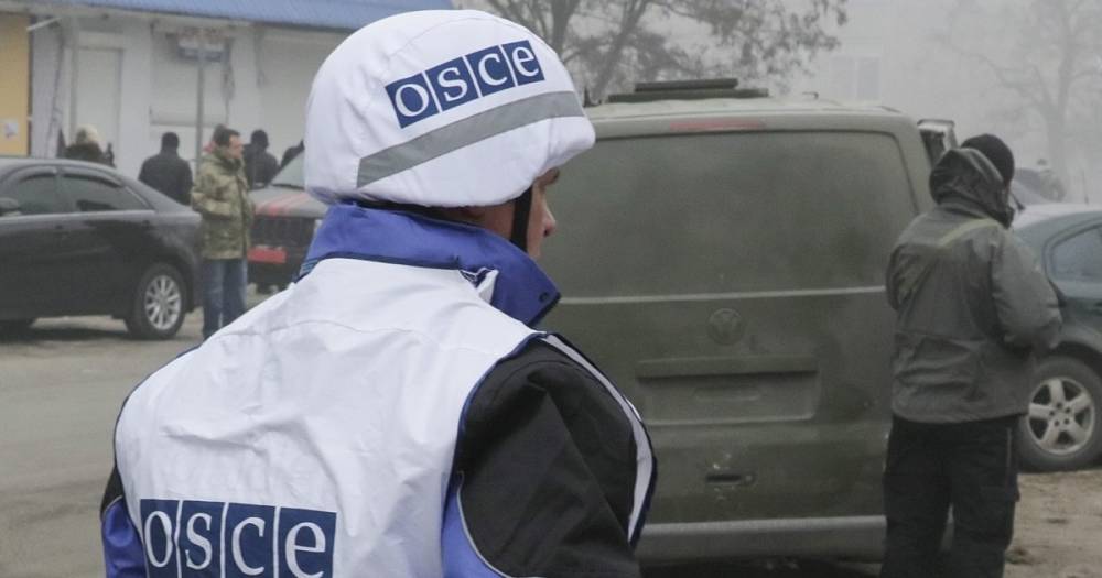 Миссия ОБСЕ возобновила работу в Горловке после блокирования пророссийскими боевиками