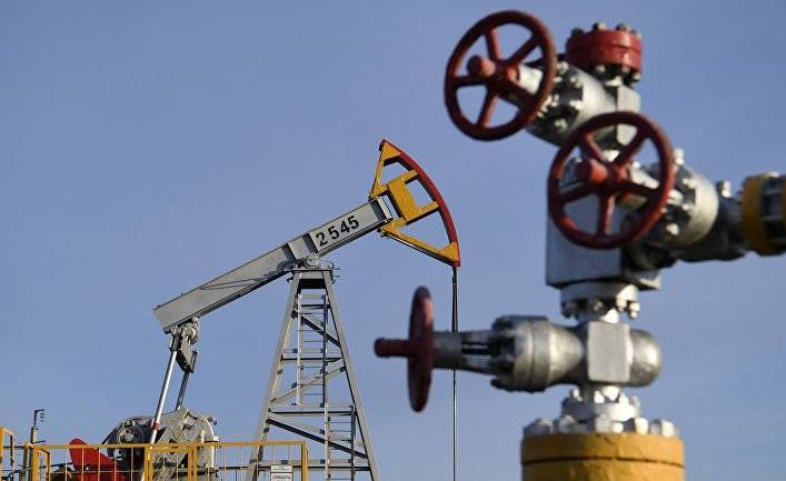 Al Arabiya (ОАЭ): десять стран с крупнейшими запасами нефти в мире. Второе место занимает Саудовская Аравия