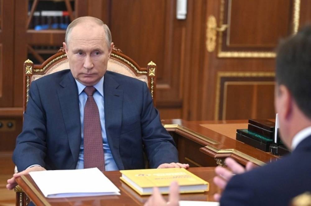 Путин проведет 20 октября совещание с кабмином по ситуации с коронавирусом