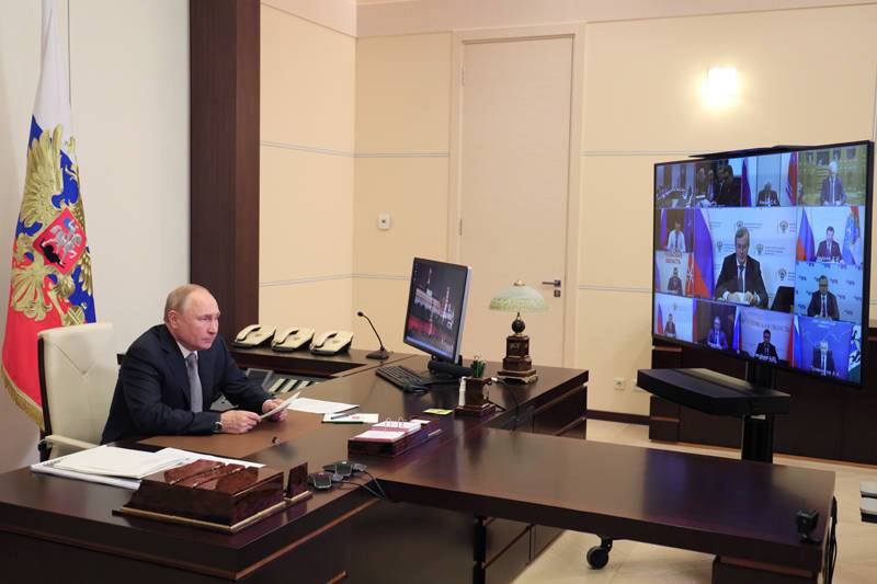 Путин обсудил транспортную стратегию России
