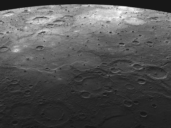 Появились уникальные снимки с поверхности Меркурия
