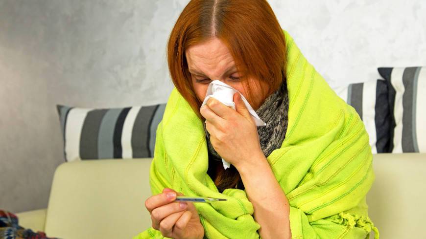 Британские ученые назвали семь главных отличий COVID-19 от гриппа и простуды