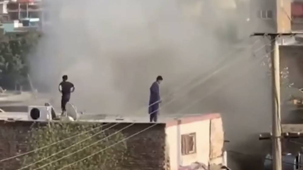 Сильный взрыв произошел в Кабуле рядом с отделением полиции