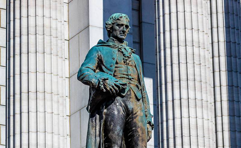 Трампа возмутил демонтаж статуи отца-основателя США