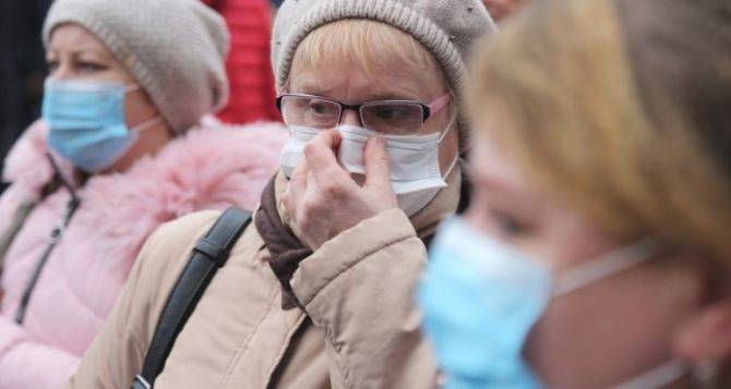 Врач из Луганска рассказал, когда в городе начнется спад заболевания COVID-19