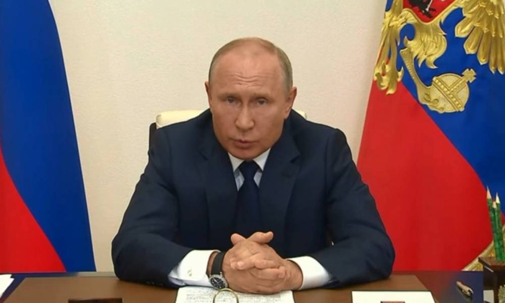 Путин ввел нерабочие дни в России