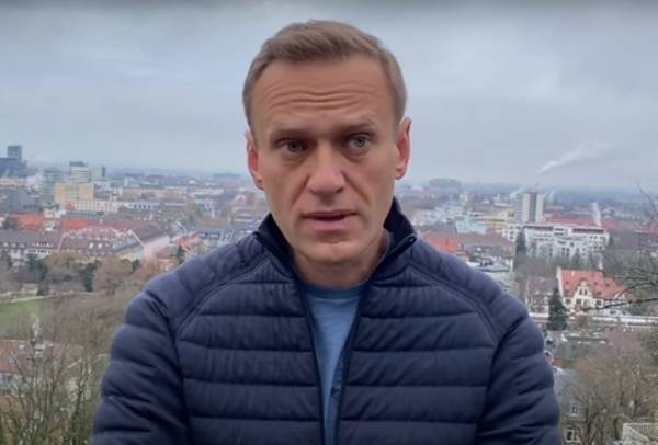Мосгорсуд признал законным отказ в иске Навального к Пескову из-за слов о ЦРУ