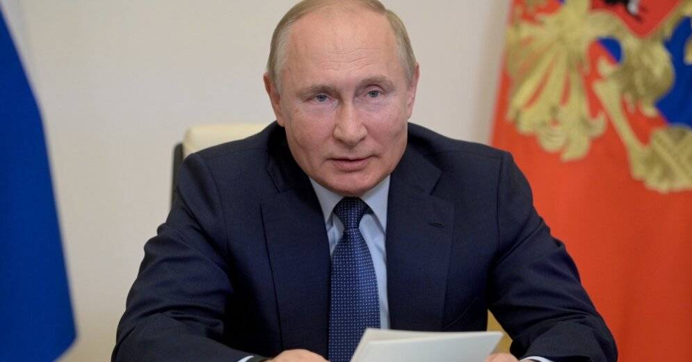 Путин объявил нерабочую неделю в России из-за роста Covid-19