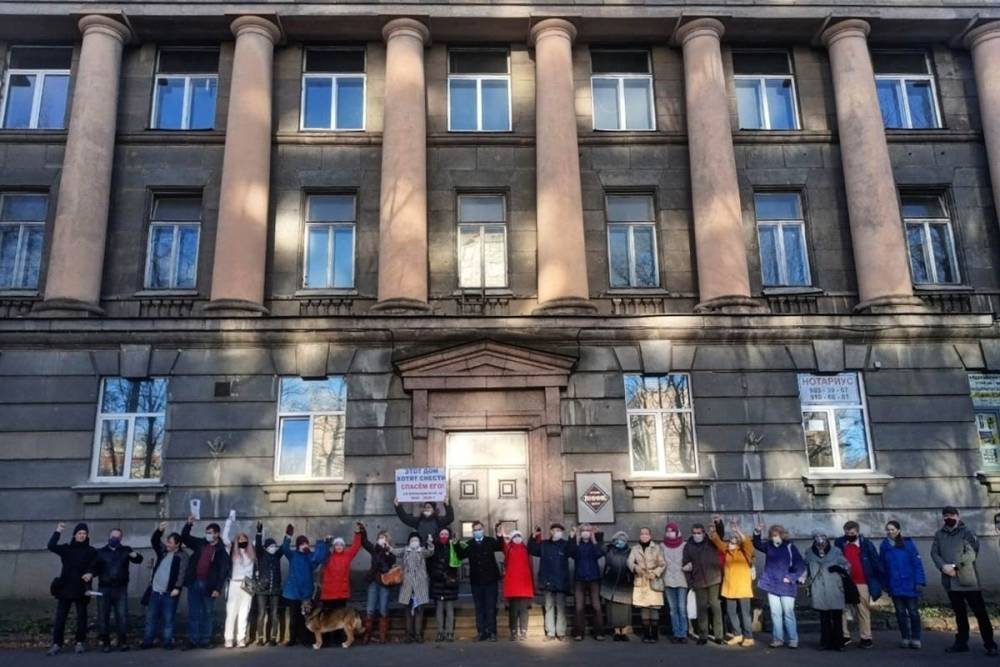 Петербуржцы бьют тревогу из-за появления подстанции напротив здания ВНИИБ