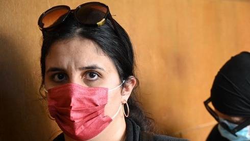 Няня-садистка из Гиватаима требует выплатить ей 60.000 шекелей компенсации