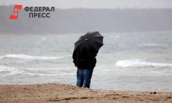 В Калининграде ждут шторм и четырехметровые волны