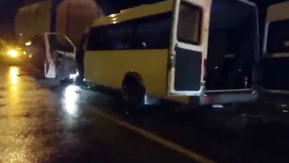 Последствия аварии с автобусом под Владимиром сняли на видео
