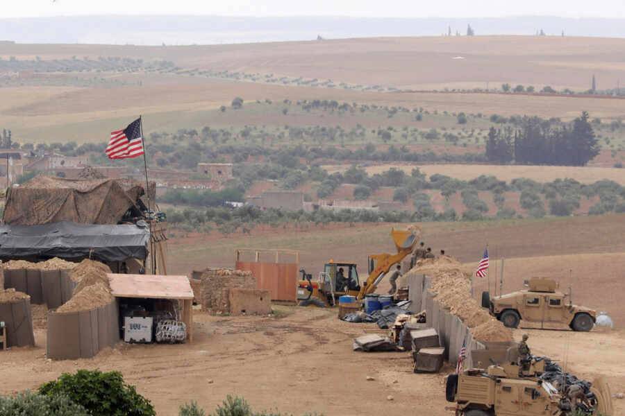 Беспилотники нанесли удары по военной базе США в Сирии