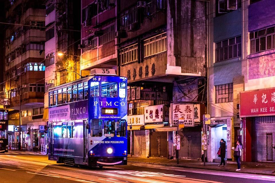 В Гонконге запустили пятичасовой автобусный маршрут для желающих выспаться