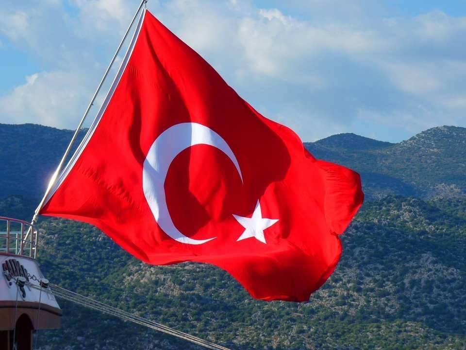 Турция не считает Крым российским и требует от ЕС признать раздел Кипра