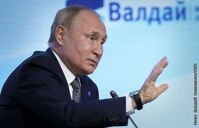 Путин согласился, что "размытые критерии" закона об иноагентах нужно еще раз проверить