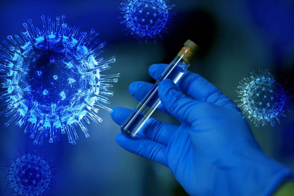 Иммунолог рассказал о важности своевременной ревакцинации от коронавируса