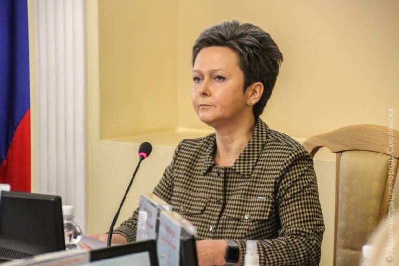 Виктория Макарова сложила полномочия председателя Смоленского горсовета