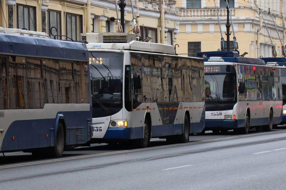 Жителям Москвы не потребуются QR-коды для поездок на общественном транспорте в нерабочие дни – Учительская газета