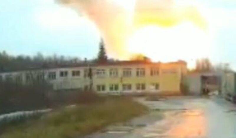В Сети появилось видео взрыва на пороховом заводе в Рязанской области