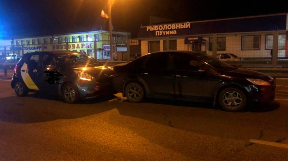 Водитель из Краснодарского края скрылся с места массового ДТП на трассе под Воронежем