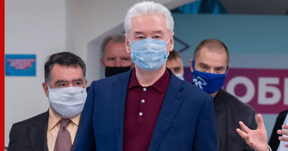 Мэр Москвы объяснил введение новых ограничений по коронавирусу