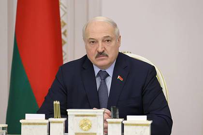 Лукашенко захотел пересадить белорусов на электромобили