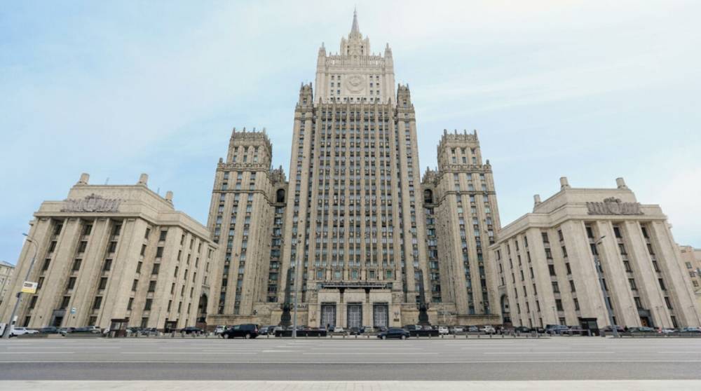 В России обвинили НАТО в использовании схем Холодной войны