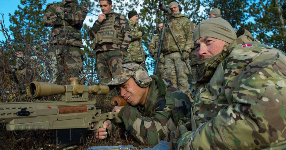Франция посоветовала НАТО смириться с созданием армии Евросоюза