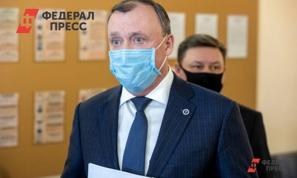 Глава Екатеринбурга отреагировал на торфяной пожар в городе