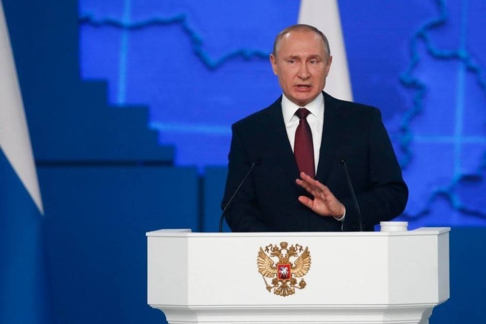 Путин поручил разработать меры по борьбе с последствиями энергетического кризиса