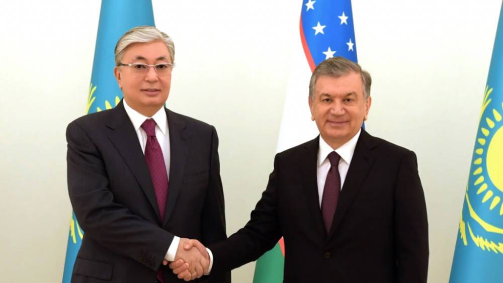 Касым-Жомарт Токаев поздравил Мирзиёева с победой на выборах и пригасил его посетить с визитом Казахстан