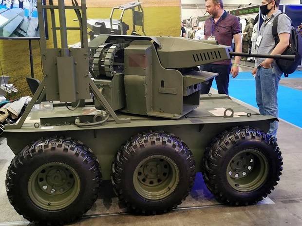 Кириченко рассказал о внедрении боевых роботов в состав ВСУ