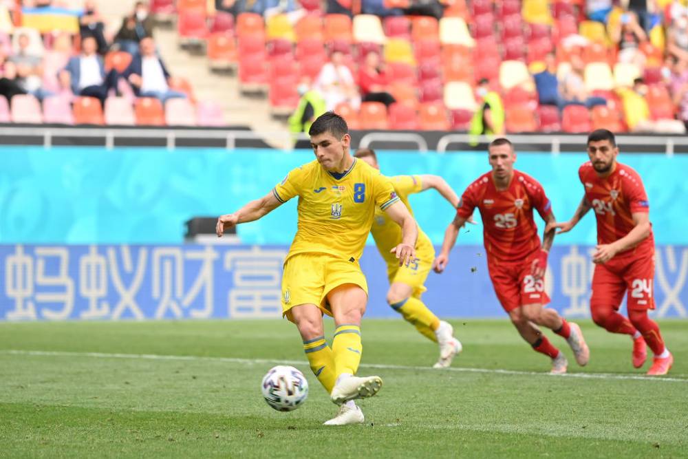 Малиновский и Гармаш вызваны в сборную Украины на матчи против Болгарии и Боснии