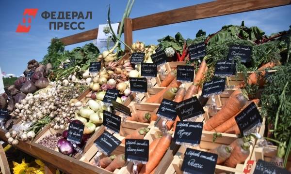 В Петербурге коммунисты предложили ввести продуктовые карточки