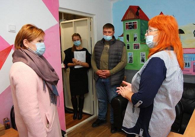 Мэр Рязани встретилась с активистами благотворительного фонда «Рука помощи»