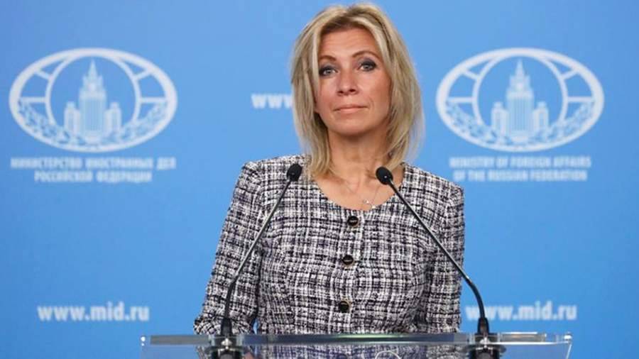 Захарова назвала недопустимыми слова министра обороны ФРГ о сдерживании России