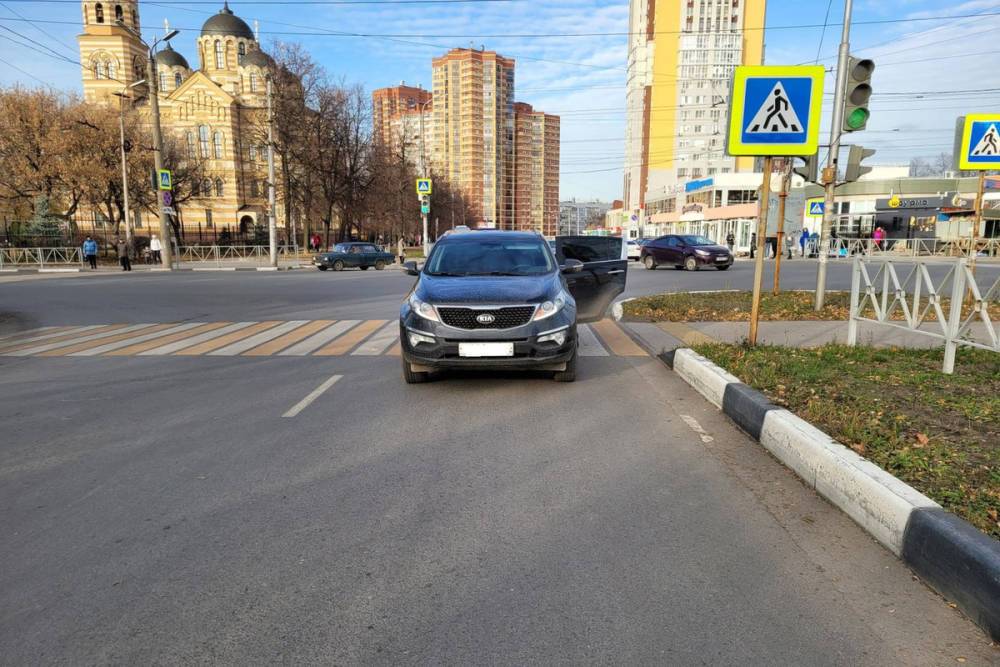 На улице Черновицкой в Рязани Kia сбила пешехода
