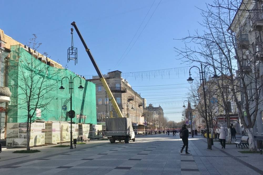Проспект Кирова перекрыли: там возводят башню