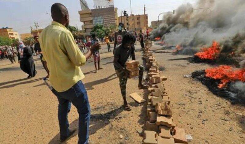 Семь человек погибли и 140 пострадали при подавлении протестов в Судане